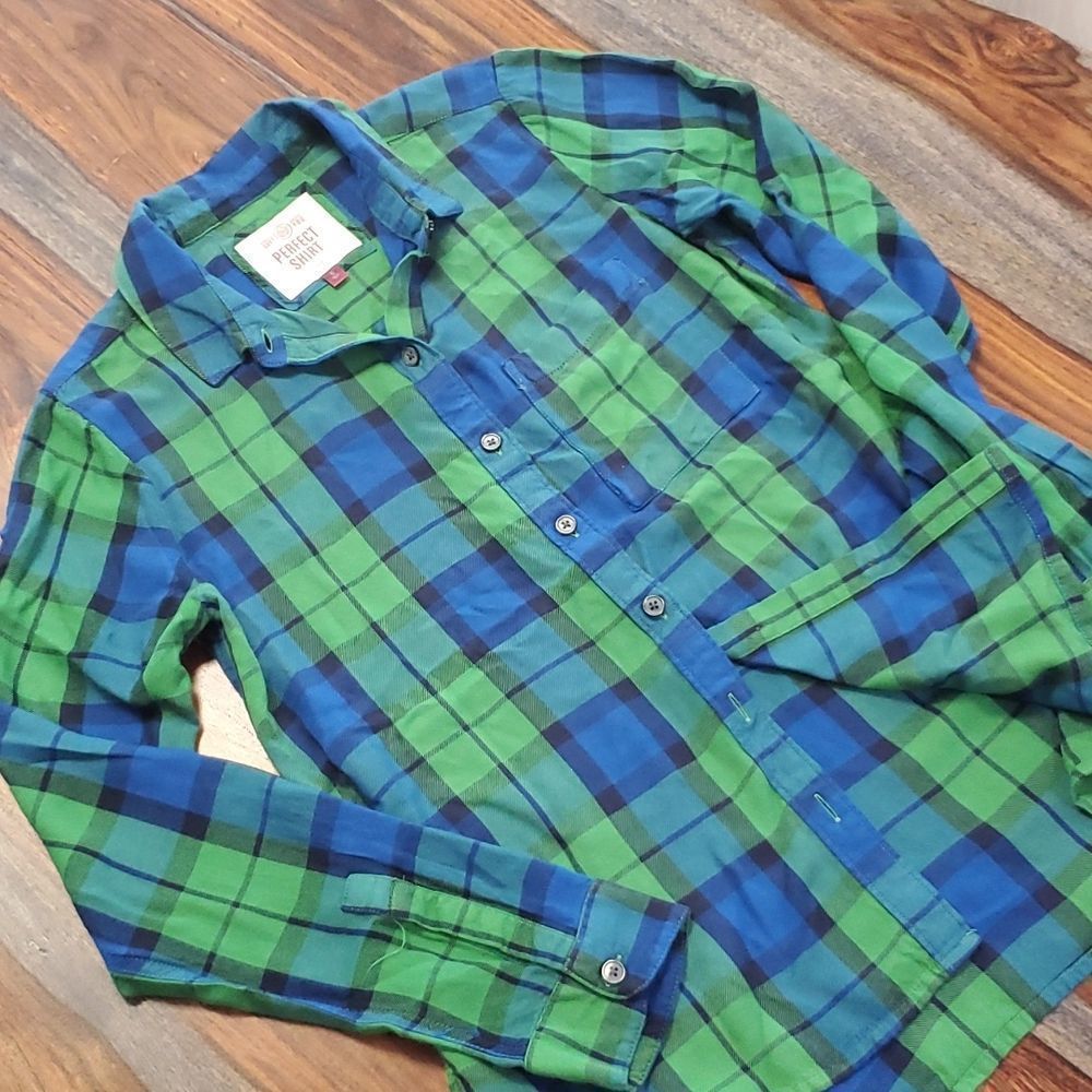 PERFECTLY SOFT PERFECTLY YOU BUTTON DOWN